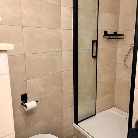 Appartement 2 Chambres Avec Parking Pontarlier Exterior foto